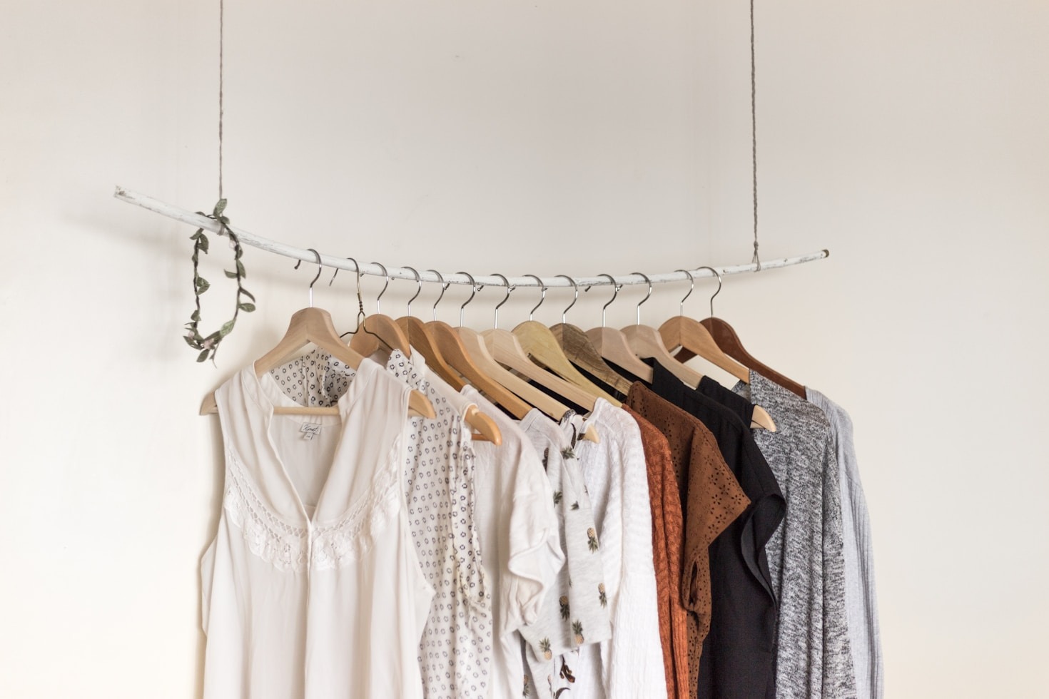 Bold Yet Minimal: The Rising Trend